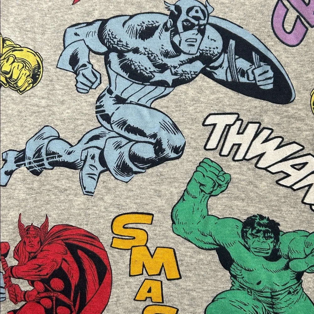 Gap Boys Organic Cotton Marvel Superhero Pajamas, Size 8